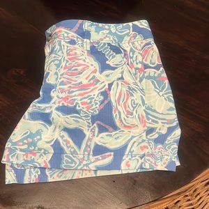 Lilly Pulitzer Callahan shorts. Size 10. Lightly worn!
